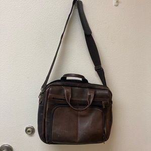 KENNETH COLE REACTION Leather Laptop Briefcase Bag